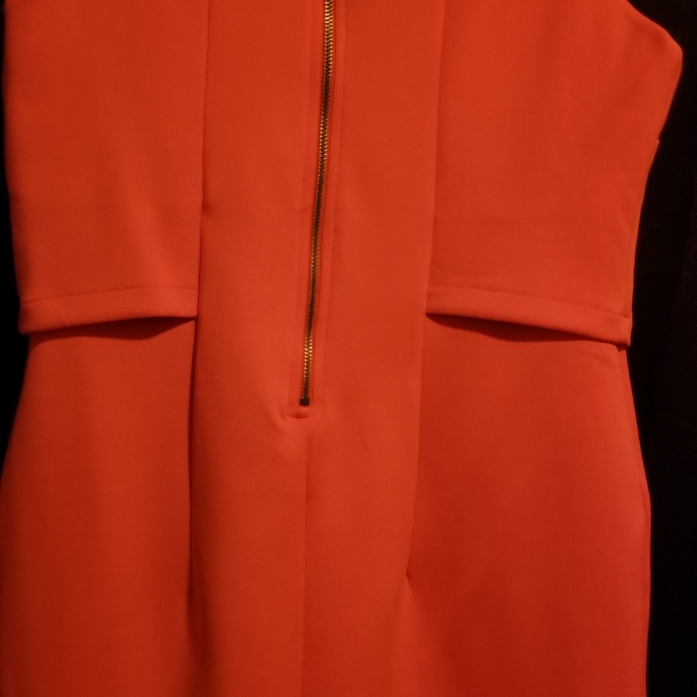 Dress - Picture 7 of 8